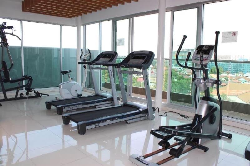 Gallery D Jomtien Luaran gambar